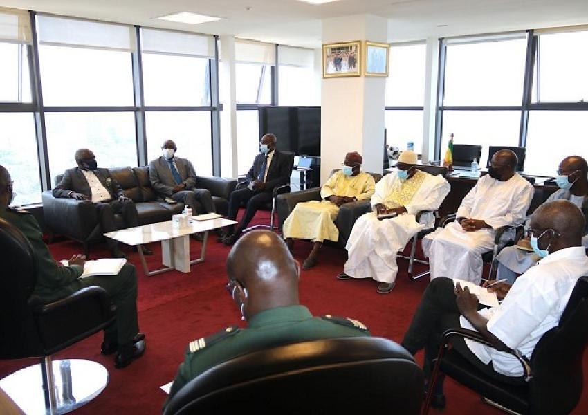 Audience du MFA une délégation de l'Association des Officiers Sénégalais Formés Au Royaume du Maroc