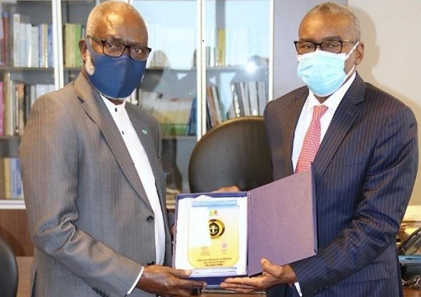 Audience du MFA une délégation de l'Association des Officiers Sénégalais Formés Au Royaume du Maroc