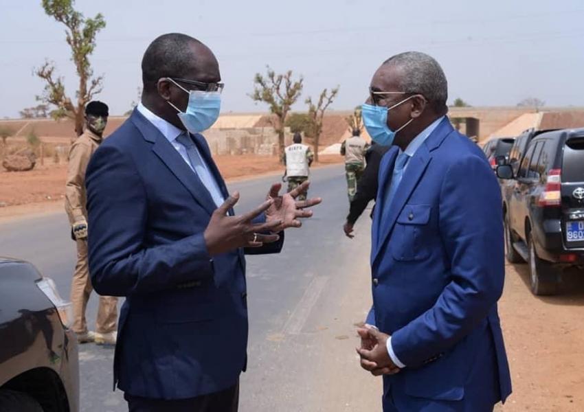 Covid 19: Visite du ministre de la Santé au centre de guéreo en compagnie du ministre des forces arm