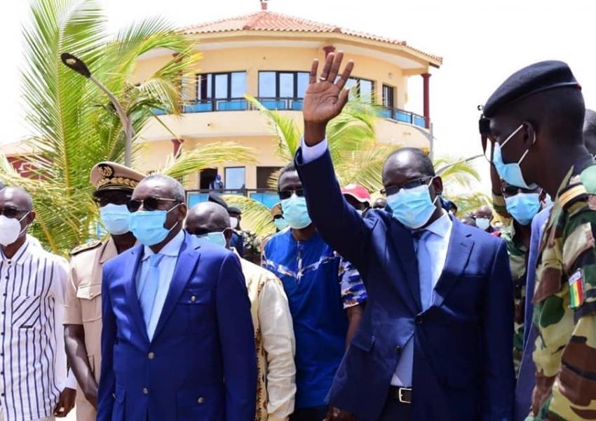 Covid 19: Visite du ministre de la Santé au centre de guéreo en compagnie du ministre des forces arm
